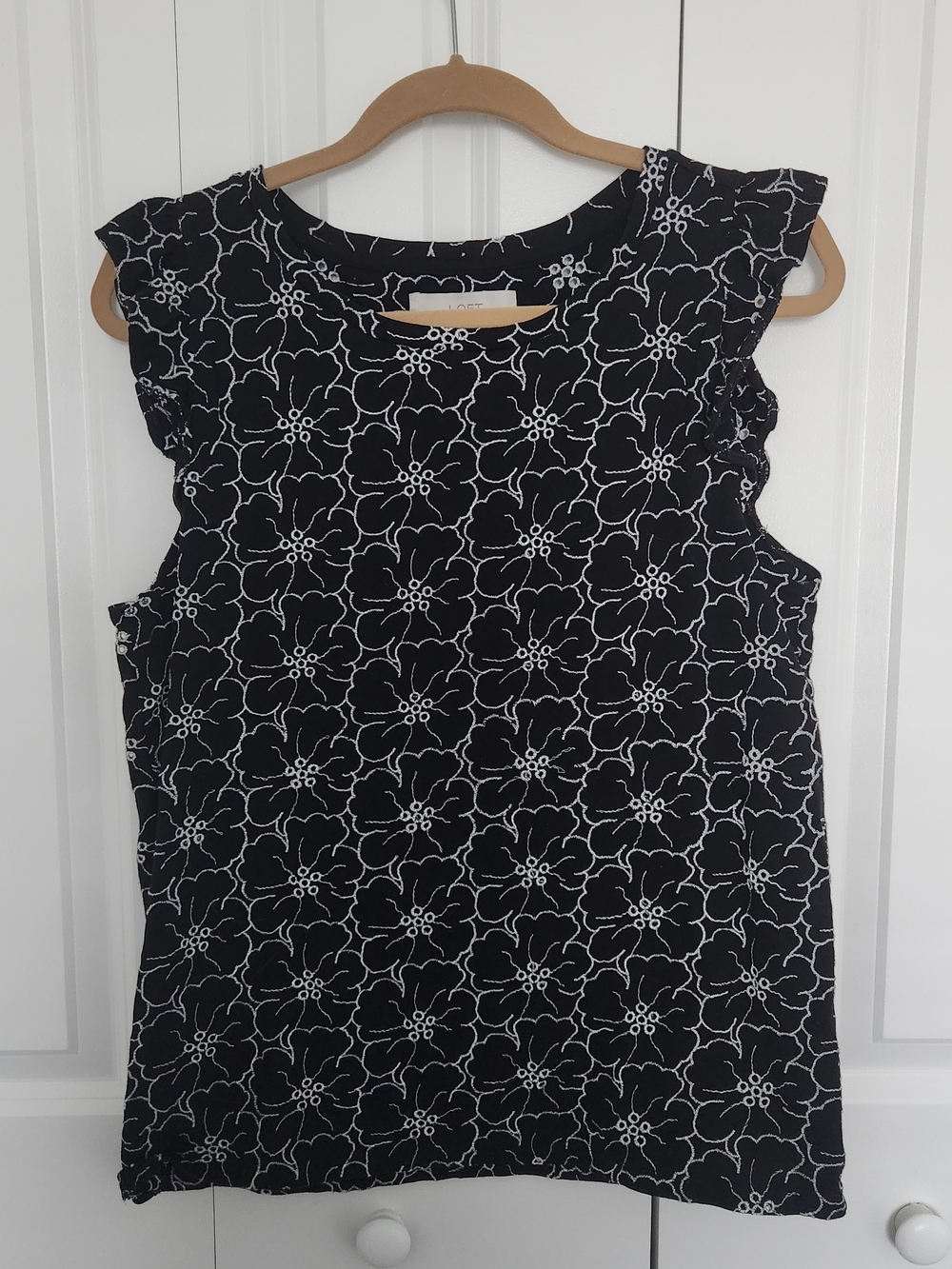 LOFT Black Floral Outline Ruffle-Sleeveless Shirt